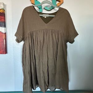 Small green Listicle dress